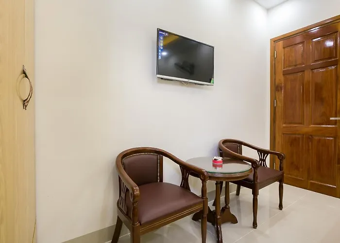 Marine Hotel & Apartment